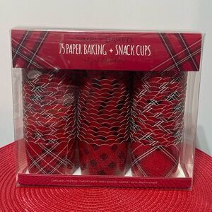 Simply Baked Baking Cups Red and Black 75 pieces NWT